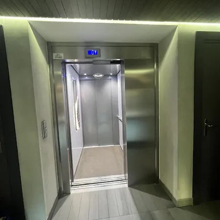 Azurenting - T2 Front De - Clim - Parking Lejlighed Antibes